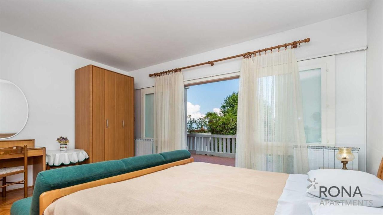 Rona Apartments Ani Icici Bagian luar foto