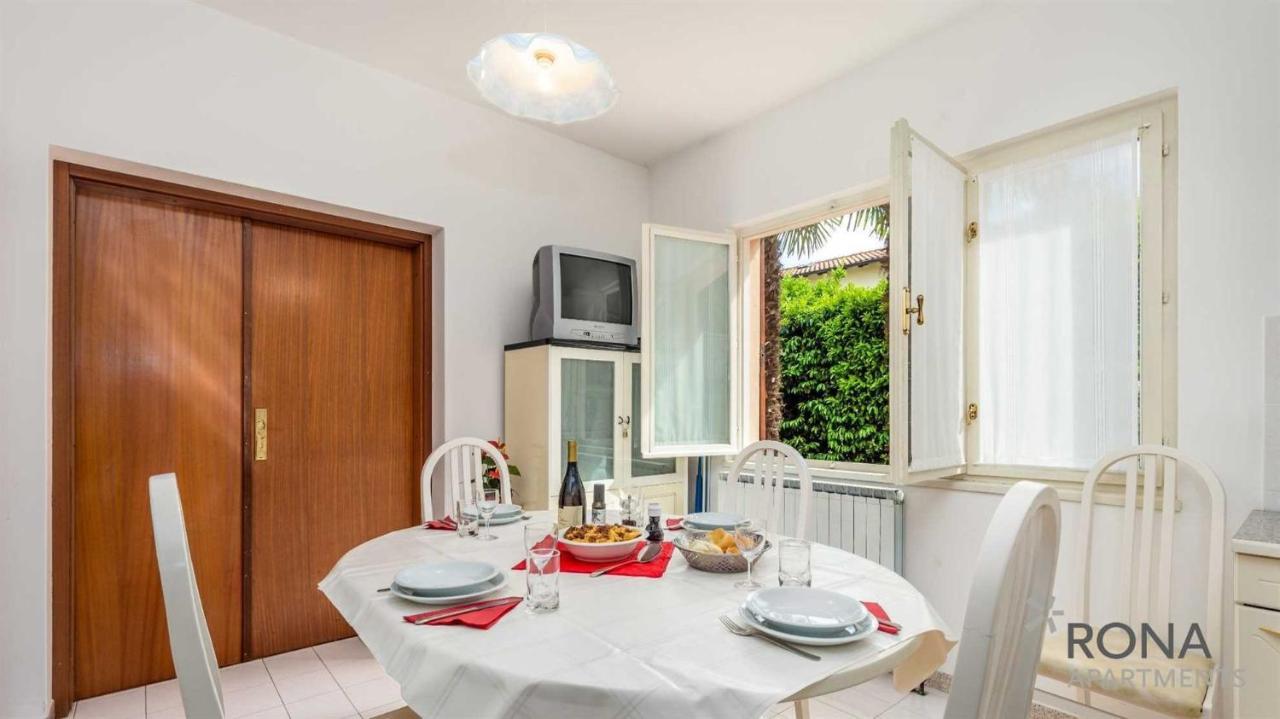 Rona Apartments Ani Icici Bagian luar foto